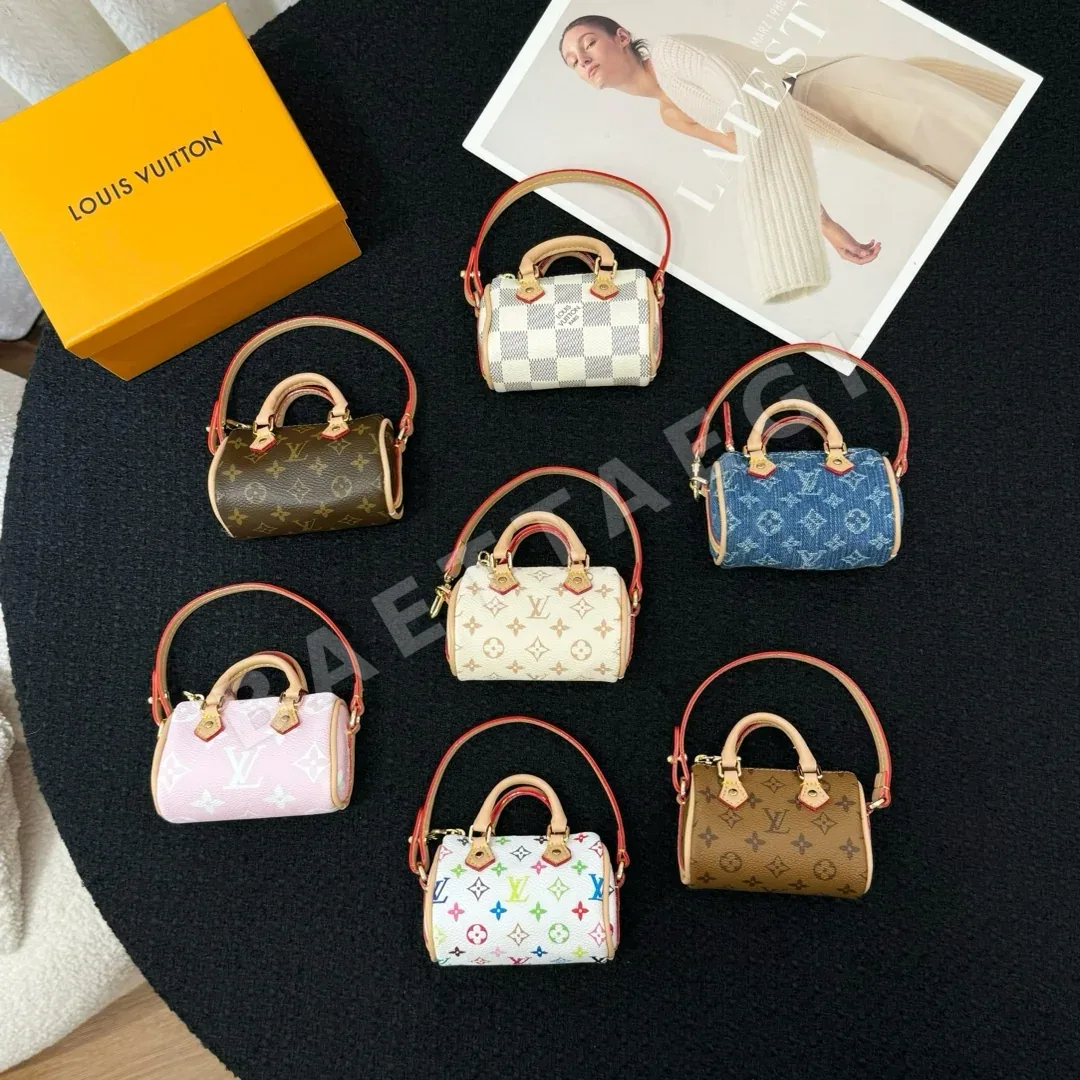 루이비통 스피디 모노그램 미니 필로우 키링 상세 이미지 2