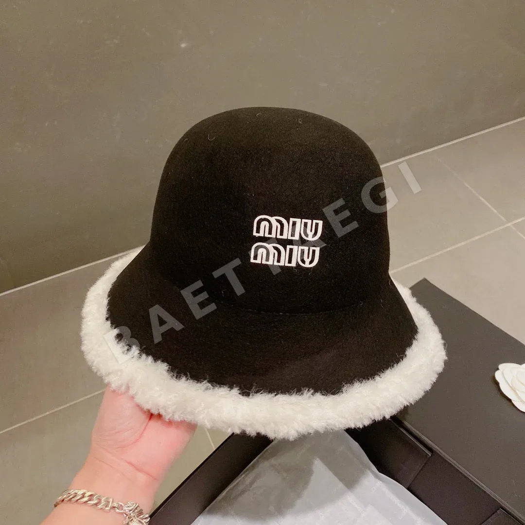 미우미우 울 버킷햇 모자 79437