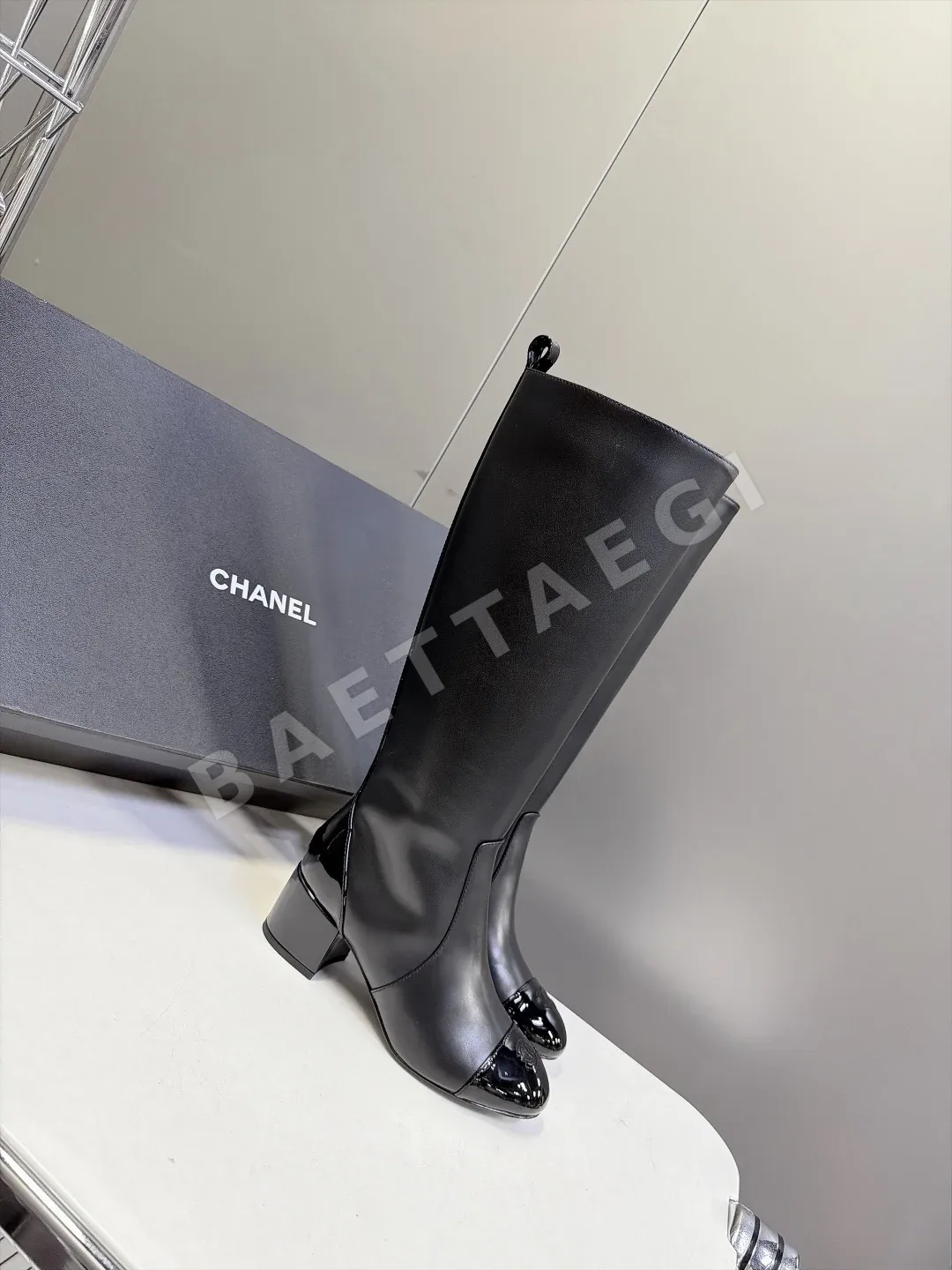 샤넬 부츠 램스킨 진주 더블 C 로고 상세 이미지 3