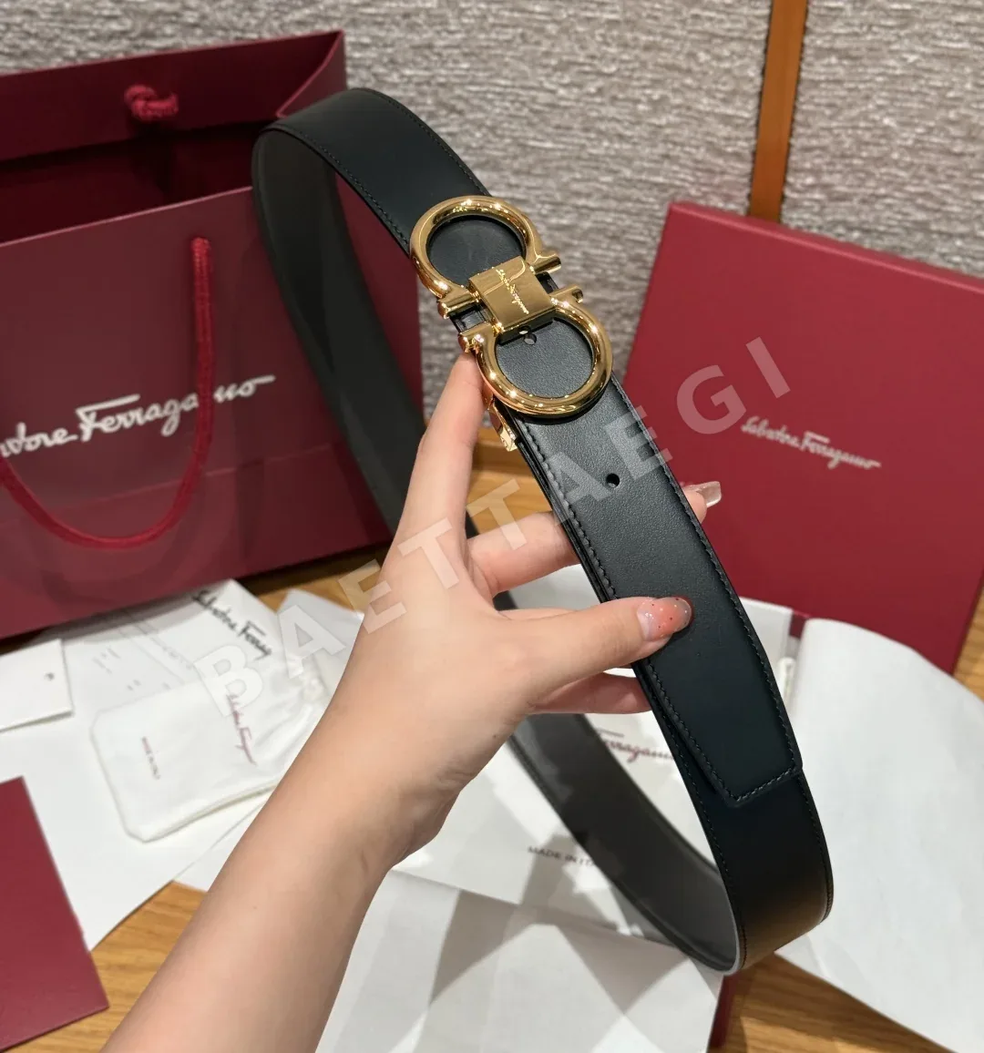 페레가모 간치니 골드 버클 양면 가죽 벨트 상세 이미지 3
