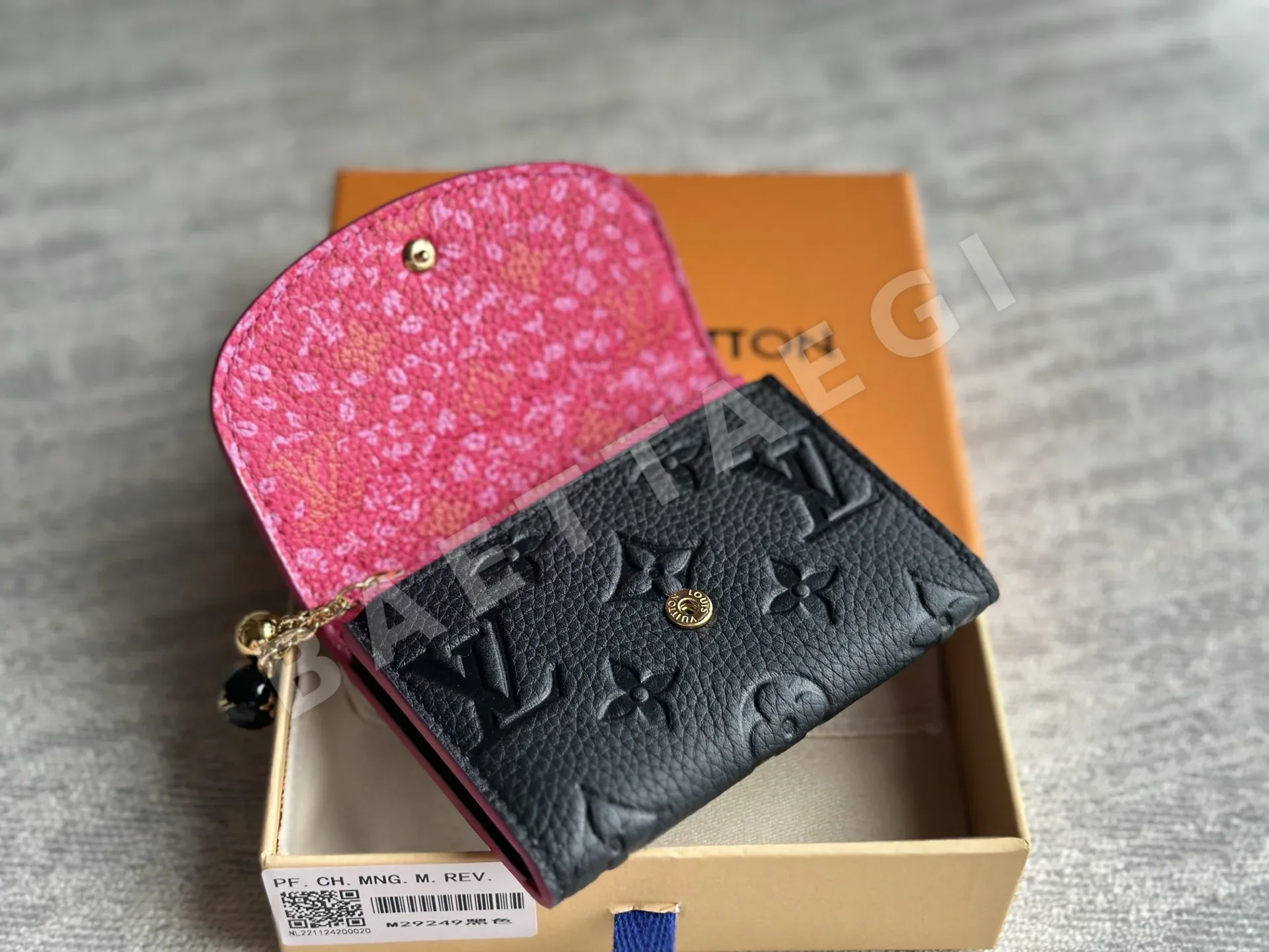 루이비통 로자리 모노그램 앙프라맹트 코인퍼스 지갑 상세 이미지 7