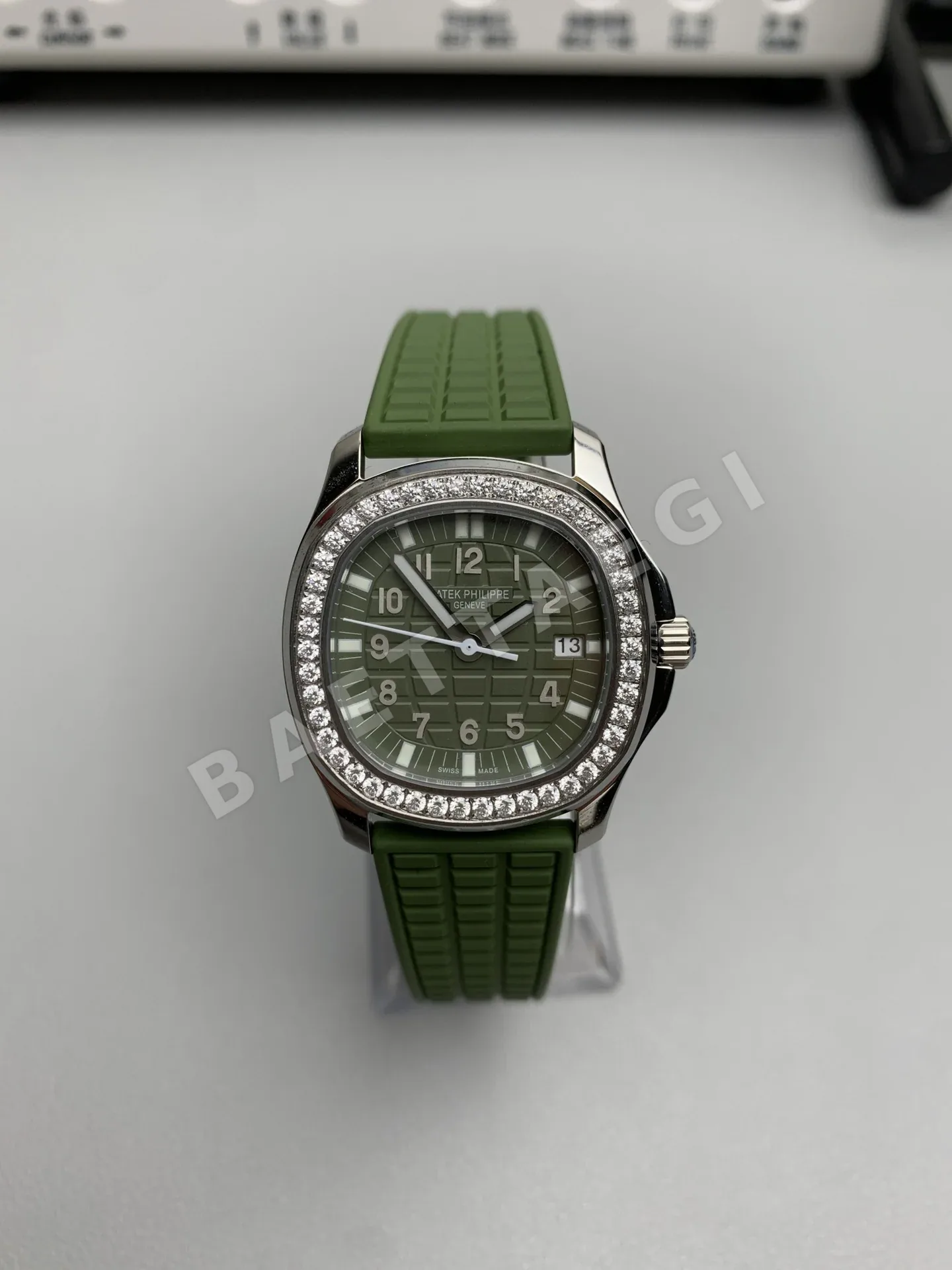 파텍필립 아쿠아넛 쿼츠 여성 시계 5067 A5067 A 44033