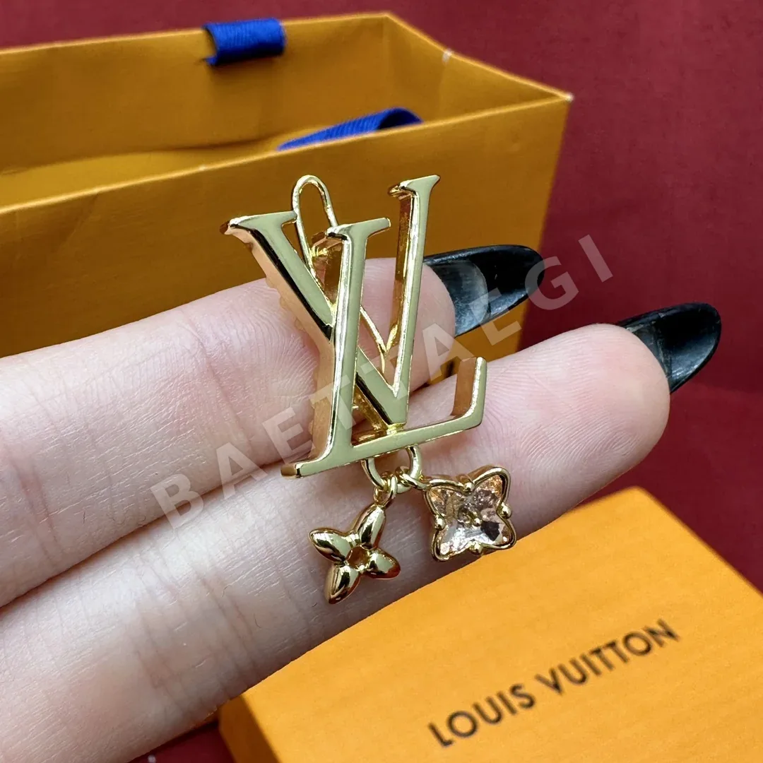 루이비통 루루그램 크리스탈 모노그램 플라워 브로치 상세 이미지 5