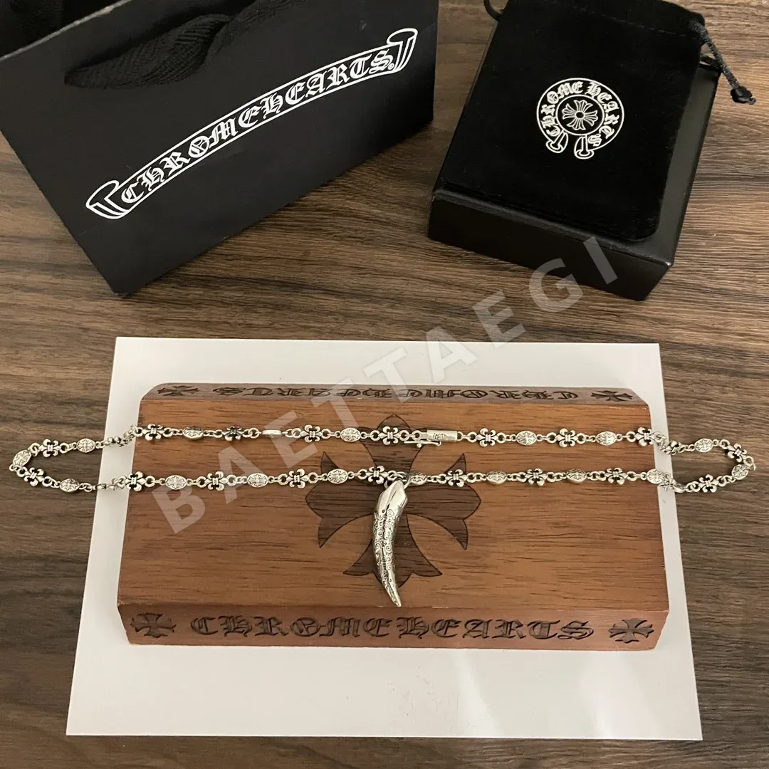 크롬하츠 레트로 아이보리 펜던트 목걸이 상세 이미지 3