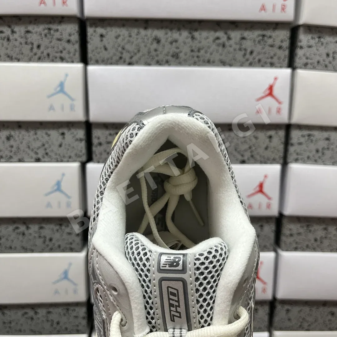 뉴발란스 [XY] 740v2 U740AR2 202065 New Balance 740v2 상세 이미지 2