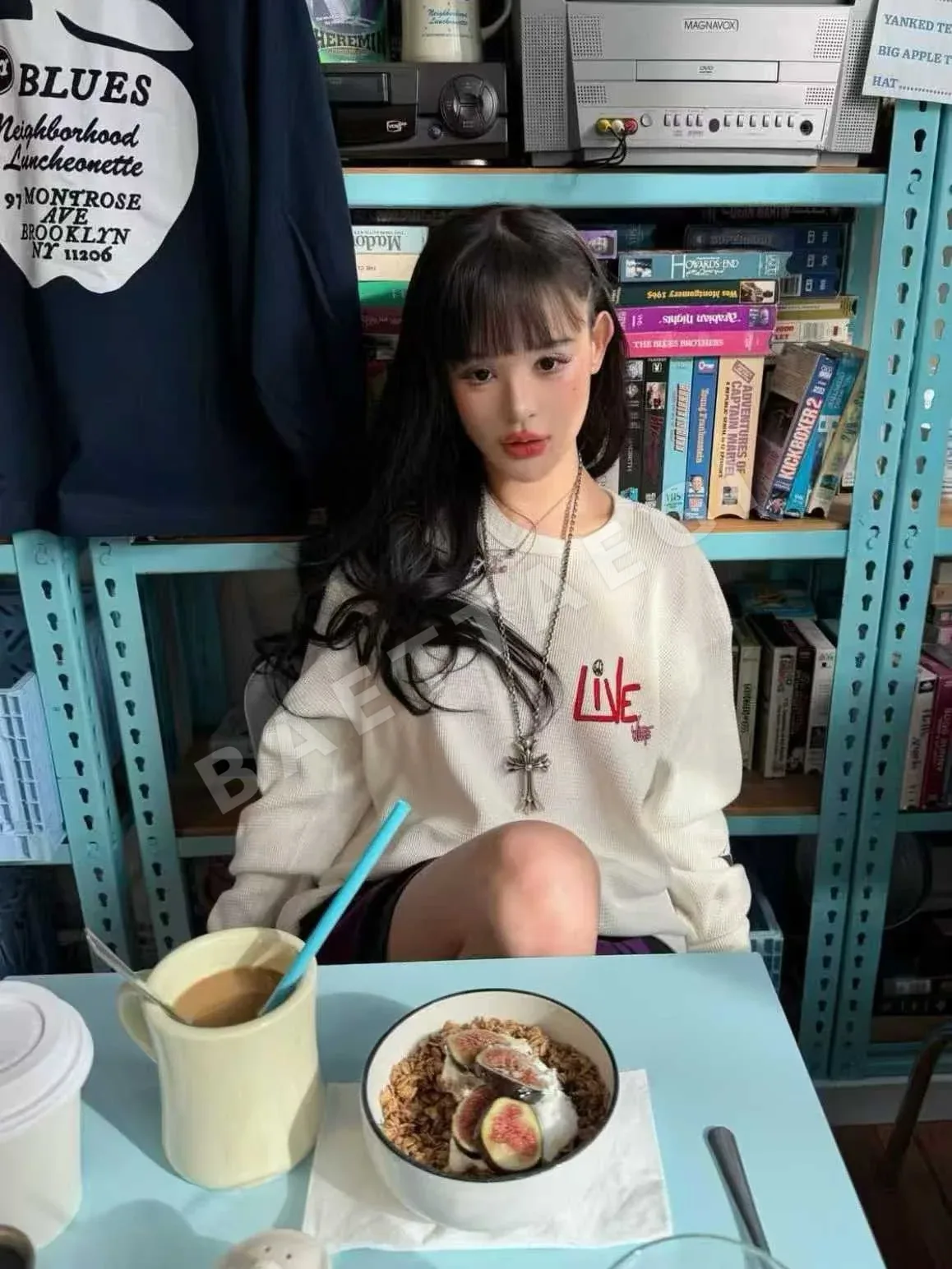 크롬하츠 화이트 와플 여성 긴팔 티셔츠 상세 이미지 5