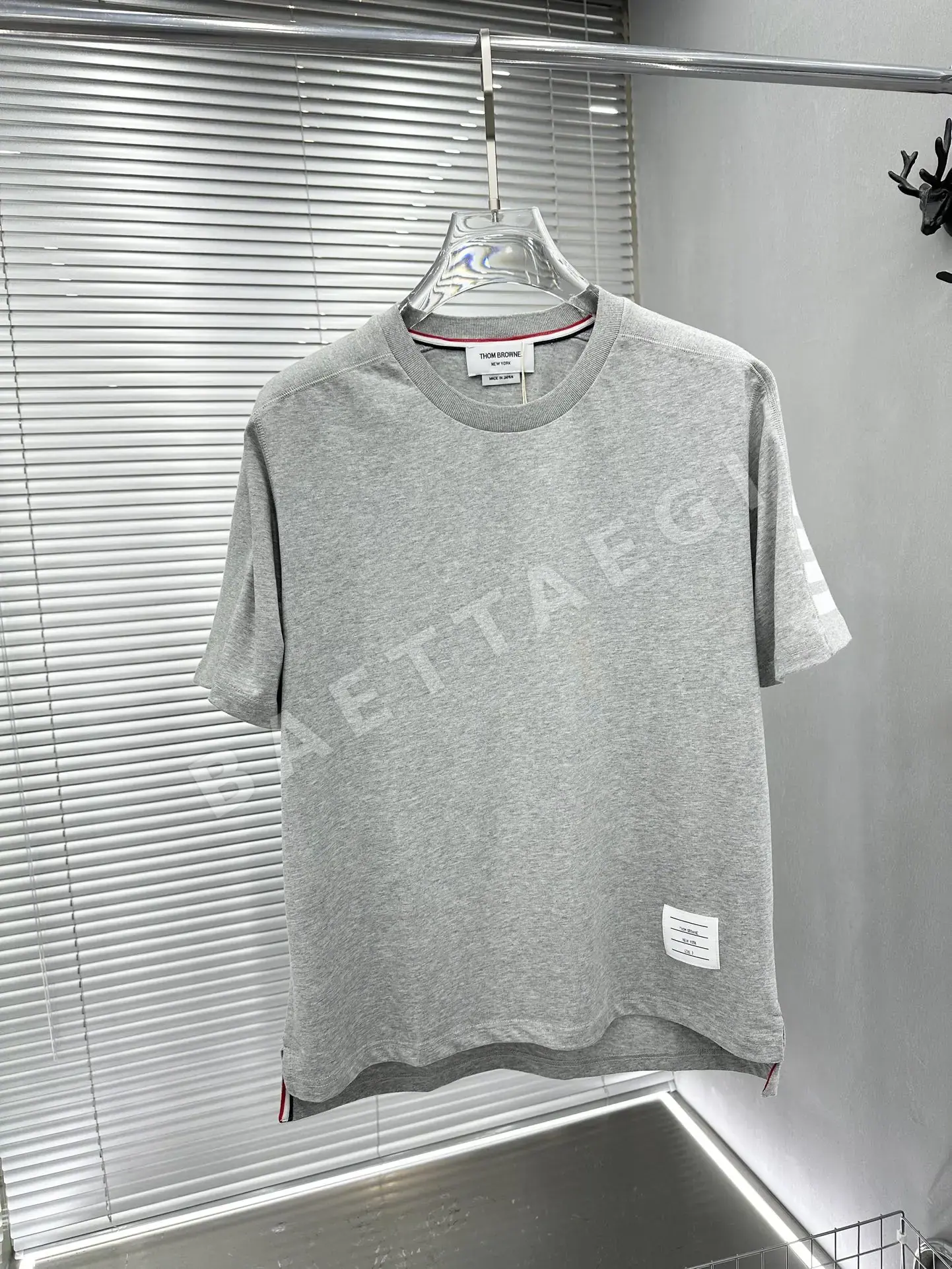 톰브라운 남성 반팔 50322