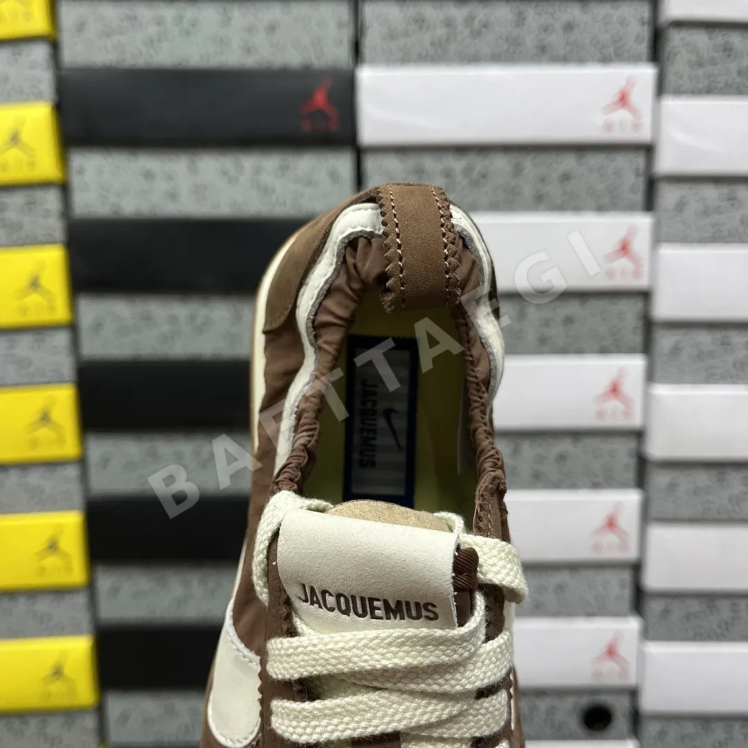 나이키 [GOD] HV8547-200 201597 Nike Moon Shoe SP Jacquemus Fauna Brown 상세 이미지 6