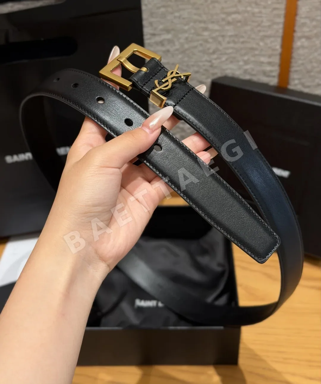 생로랑 카산드르 스퀘어 버클 가죽 벨트 상세 이미지 3