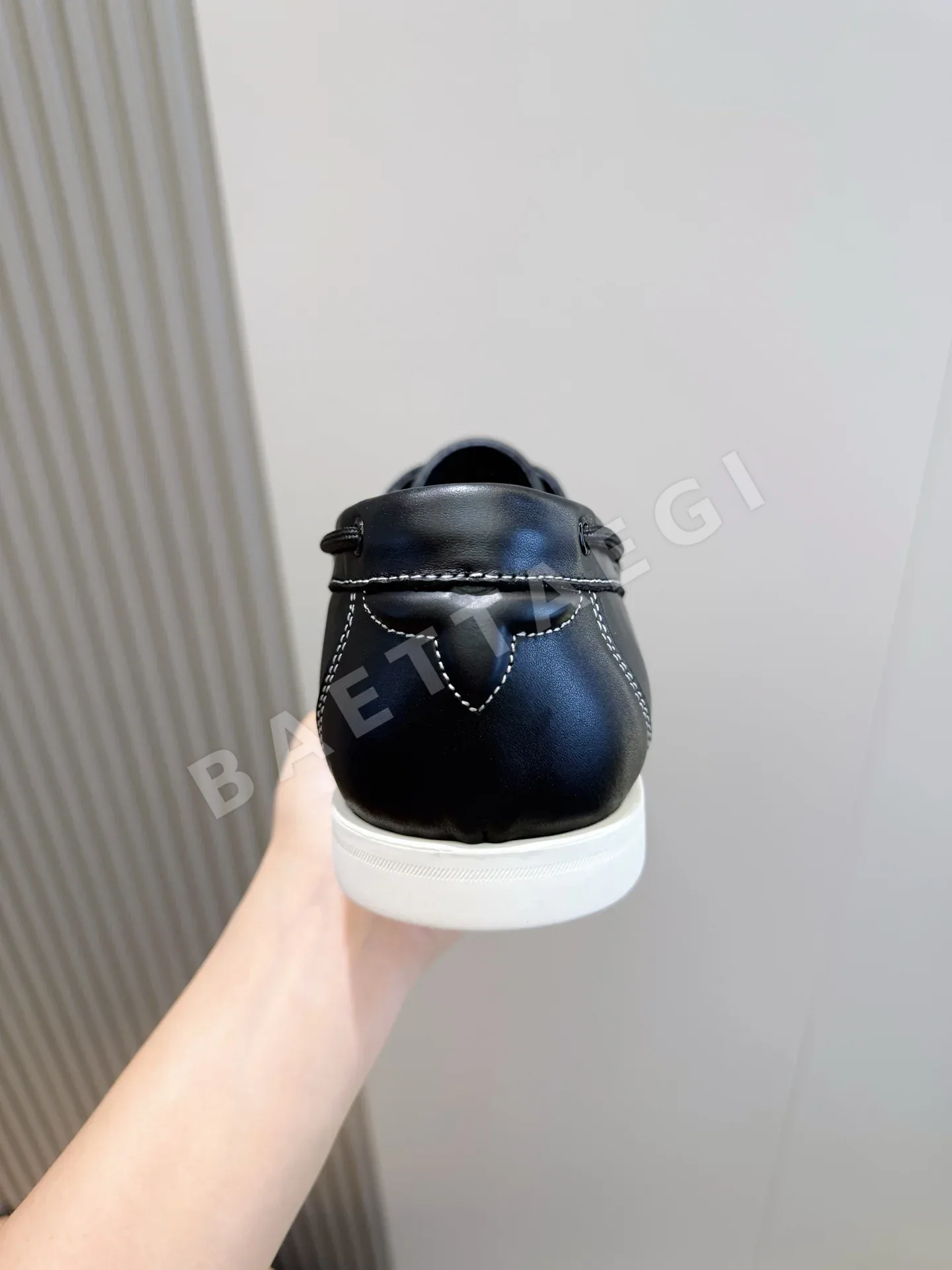 루이비통 로퍼 소가죽 하프 모노그램 플라워 상세 이미지 6