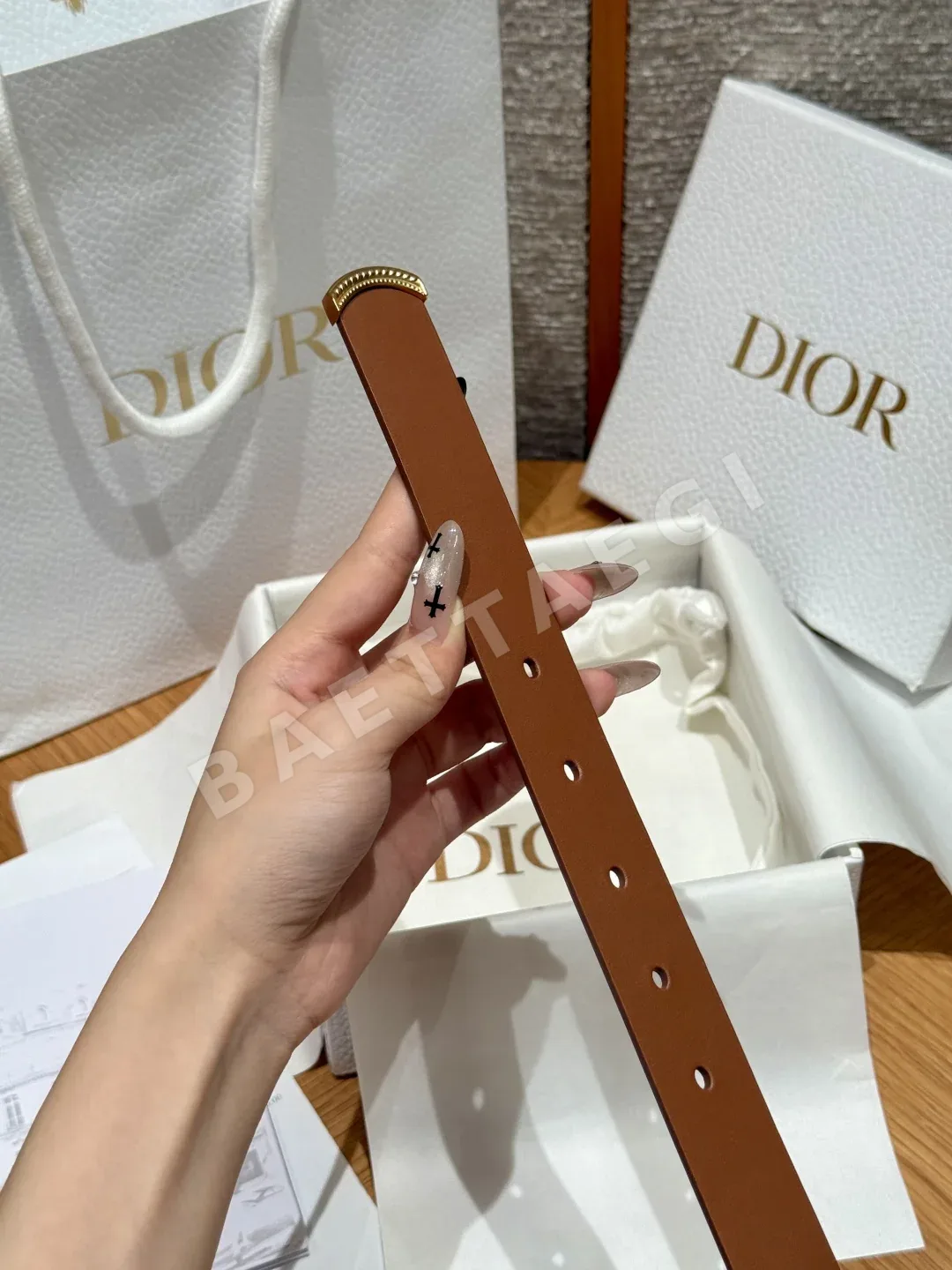 디올 JD280 메다이용 소가죽 벨트 상세 이미지 5