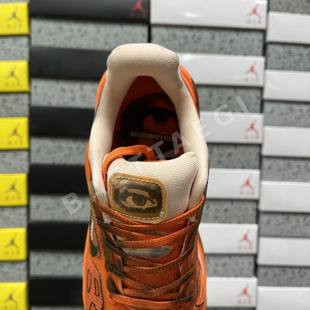 나이키 [5A] 보메로 프리미엄 IQ7166-800 201680 Nike Vomero Premium Melitta Baumeister 상세 이미지 5