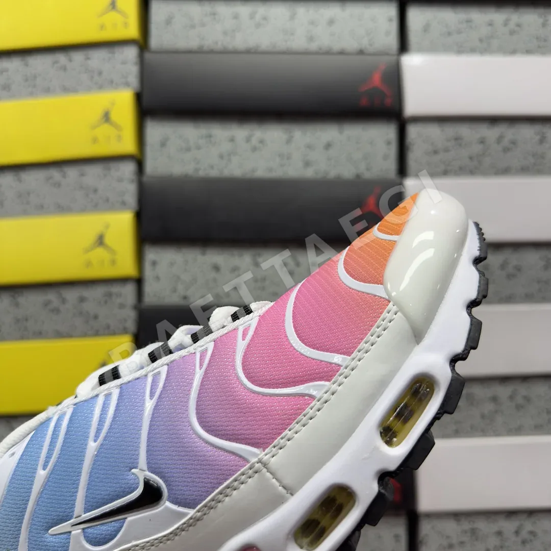 나이키 [BD] 에어 맥스 플러스 605442-115 201852 Nike Air Max Plus Summer Gradient 상세 이미지 2