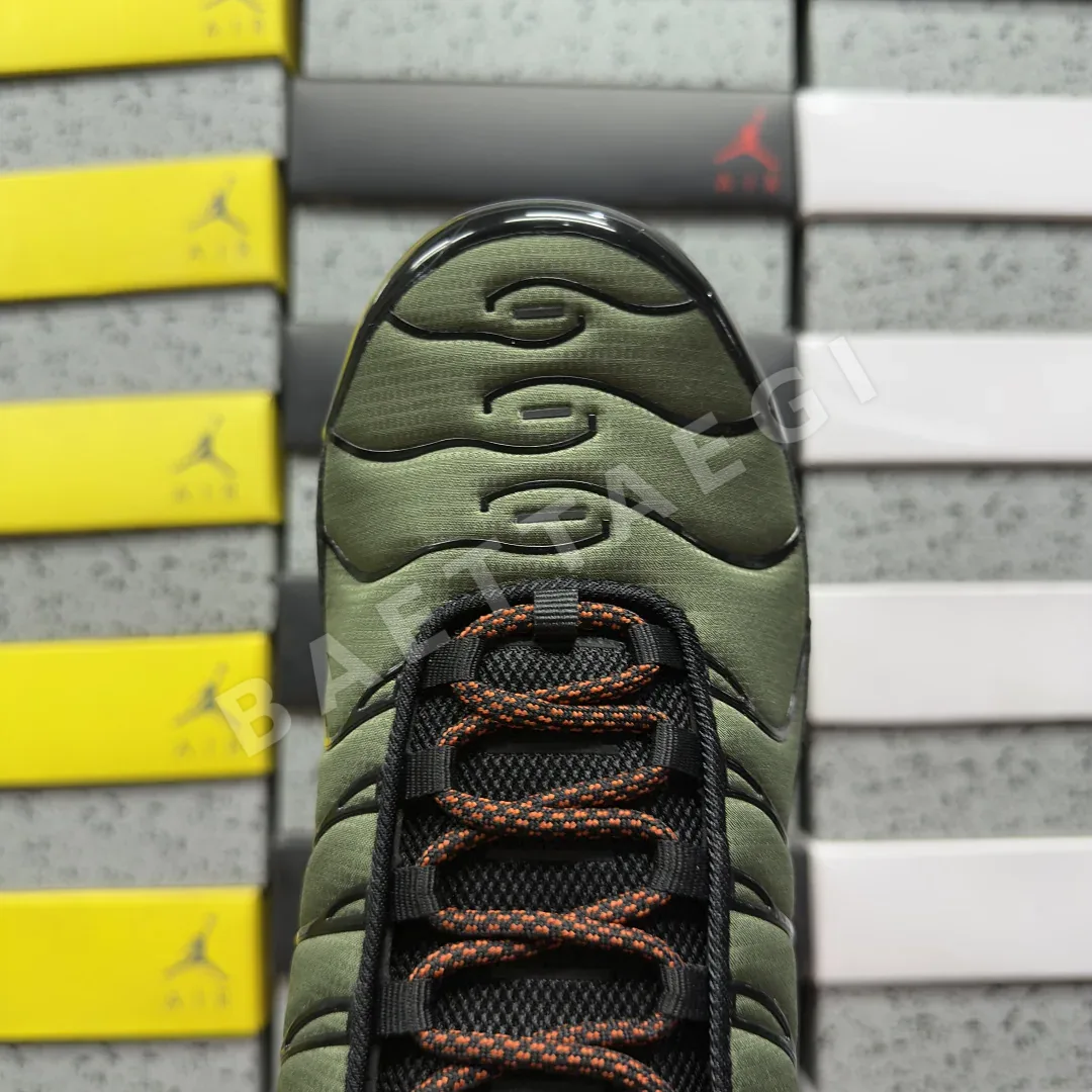 나이키 [BD] 에어 맥스 플러스 FB9722-300 201854 Nike Air Max Plus Cargo Khaki Phantom 상세 이미지 6