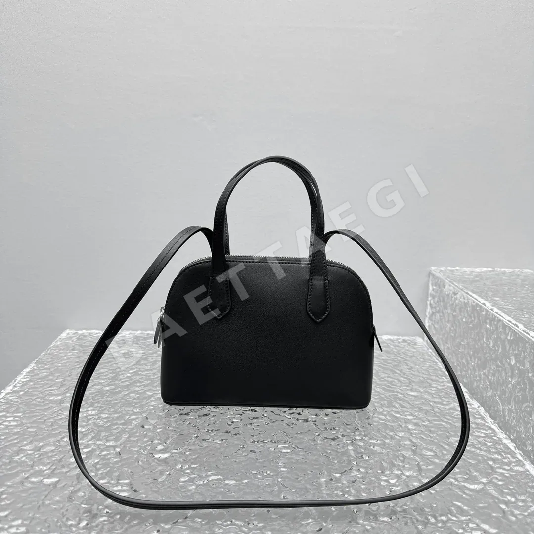 더로우 스몰 블랙 셸백 가방 상세 이미지 2