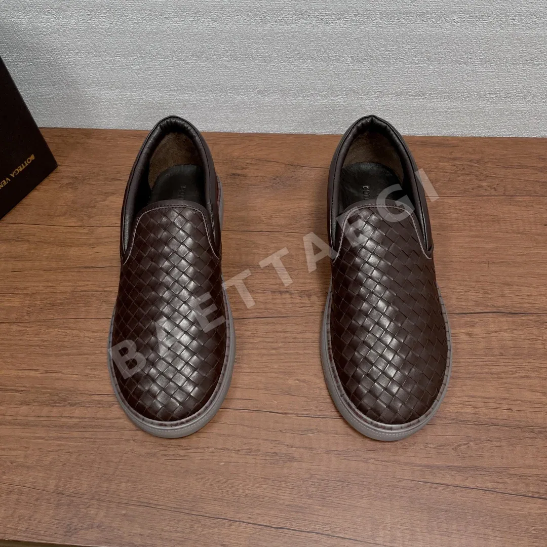 보테가베네타 로퍼 남성 브라운 가죽 상세 이미지 2