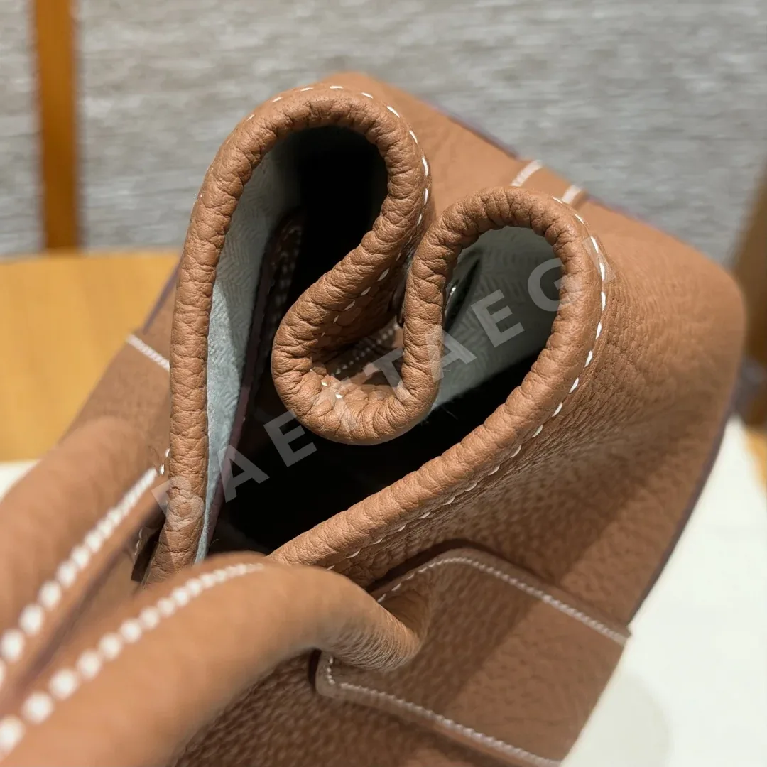 에르메스 가든파티 23 cm 네고다 가죽 지갑 상세 이미지 10