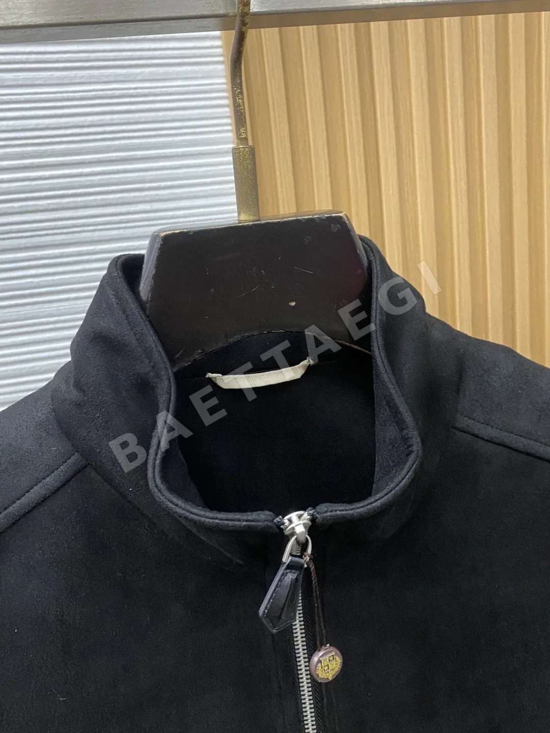 로로피아나 스웨이드 남성 조끼 상세 이미지 3