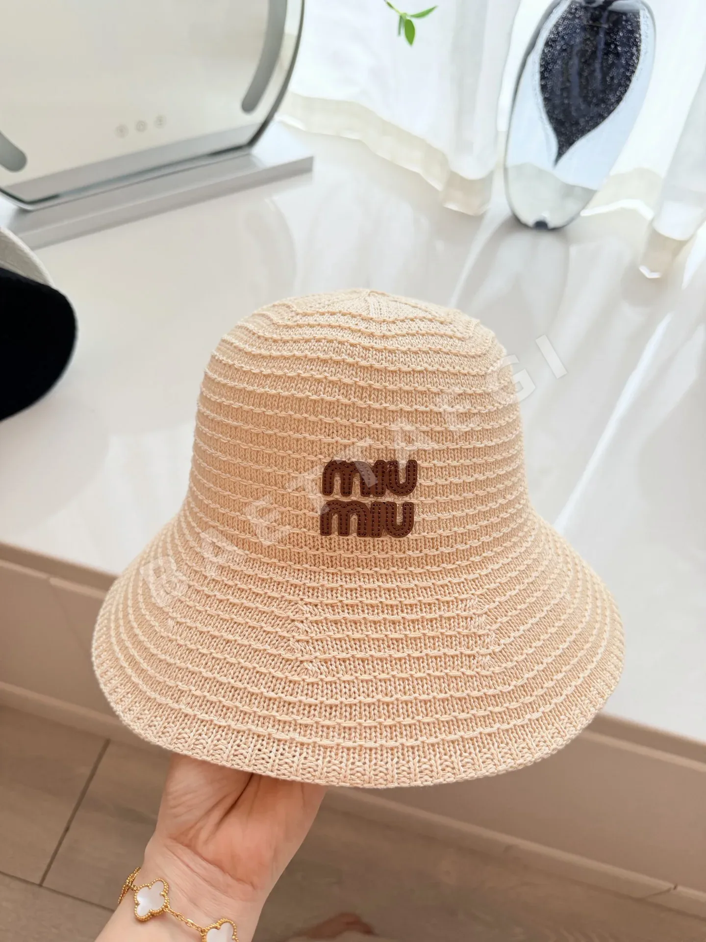미우미우 모자 81334 Miu Miu Cap 상세 이미지 6