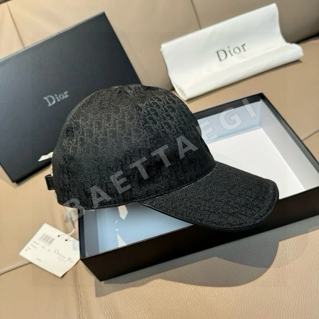 디올 모노그램 베이스볼 캡 상세 이미지 4