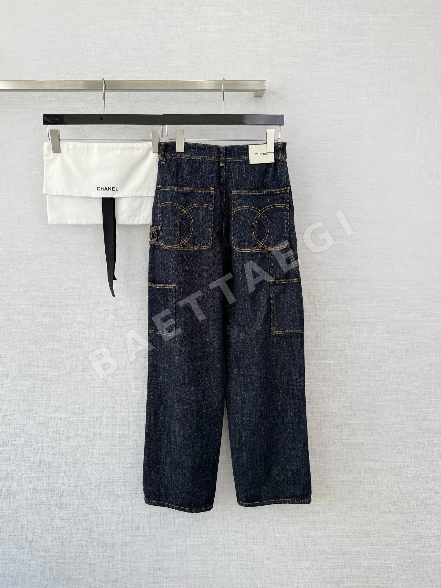 샤넬 더블 C 스티치 멀티 포켓 카고 와이드 레그 바지 상세 이미지 2
