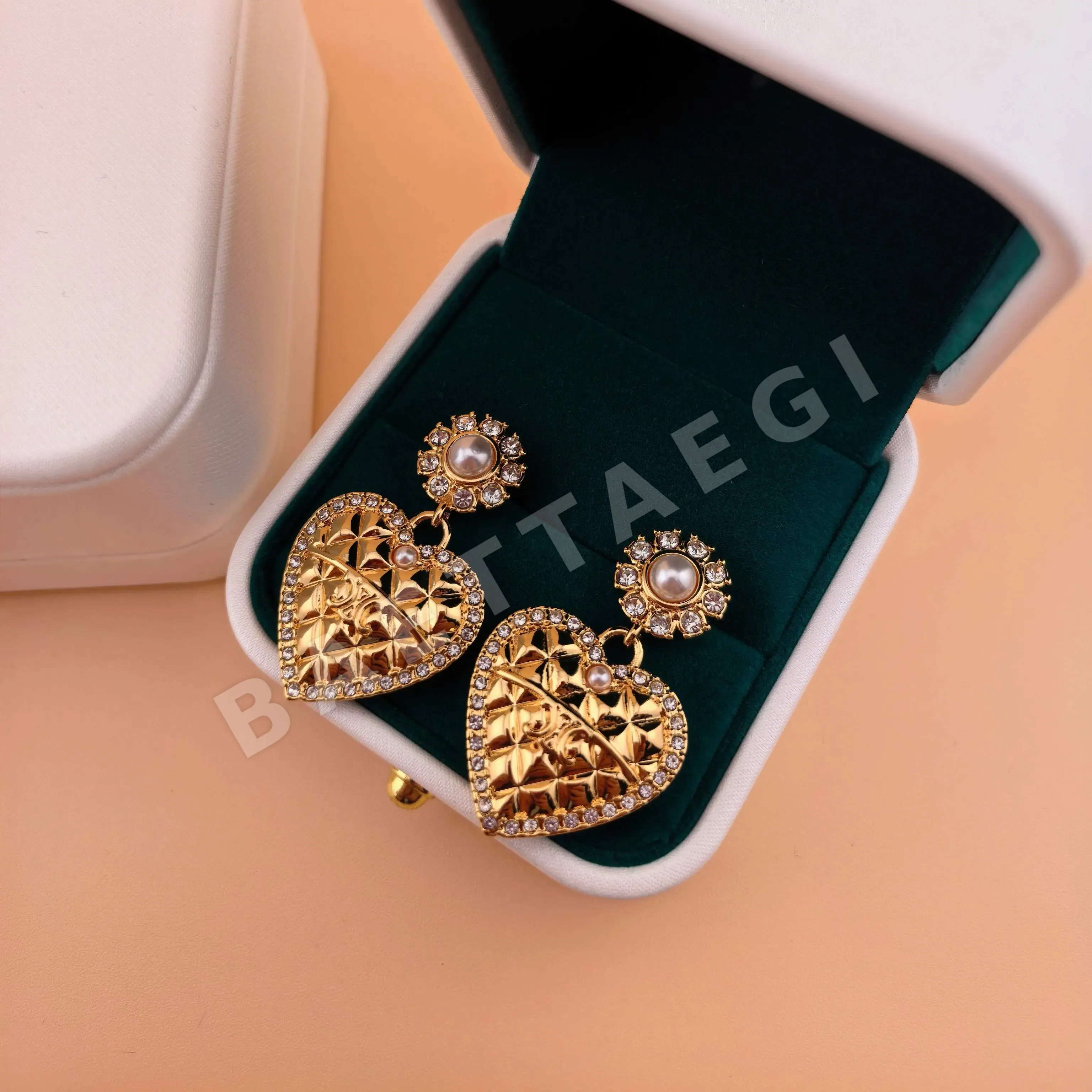 셀린느 귀걸이 69486 Celine Earrings 상세 이미지 6