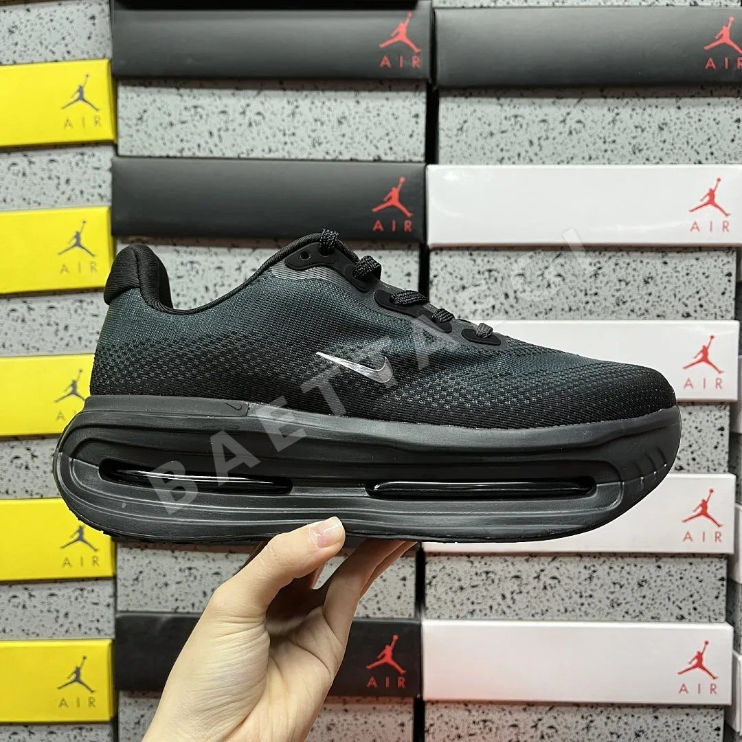 나이키 [CG] 보메로 프리미엄 IQ0627-001 201999 Nike Vomero Premium Black Mini Chrome Swoosh 상세 이미지 5