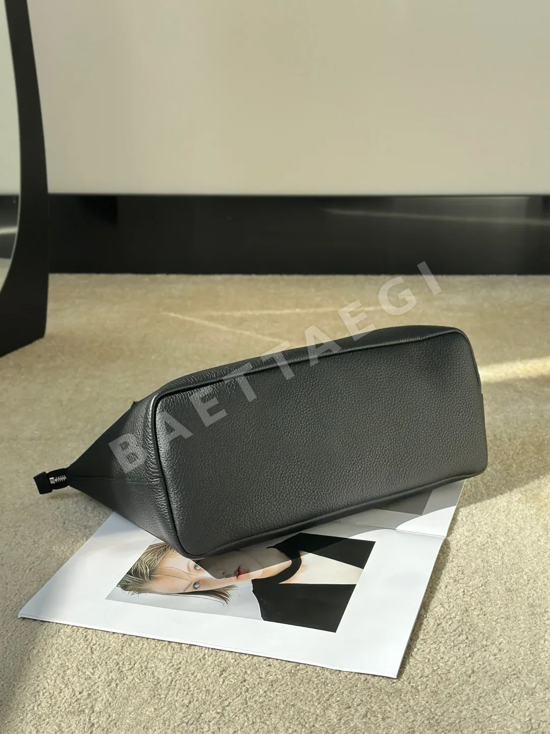 더로우 가방 상세 이미지 3