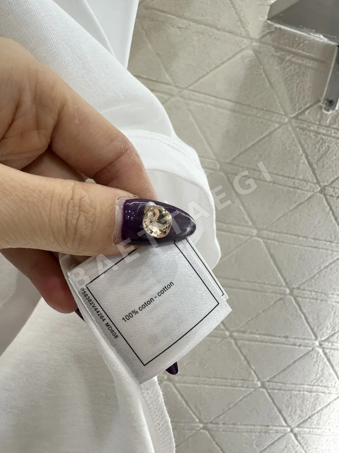 샤넬 까멜리아 로고 자수 반팔 티셔츠 6053 상세 이미지 9