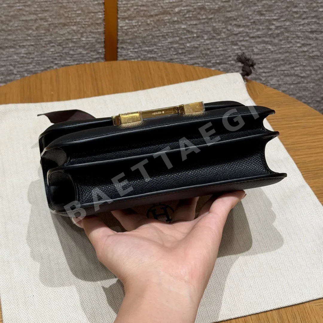 에르메스 콘스탄스 18 cm 블랙 앱송 가죽 가방 상세 이미지 5