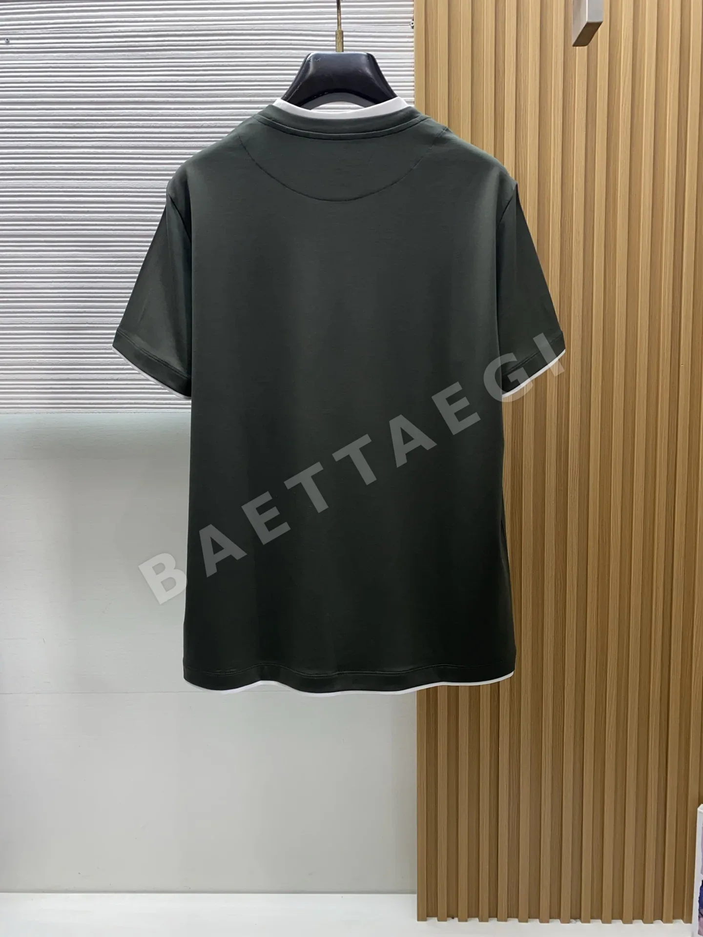 브루넬로쿠치넬리 100수 코튼 크루넥 남성 반팔 티셔츠 상세 이미지 8