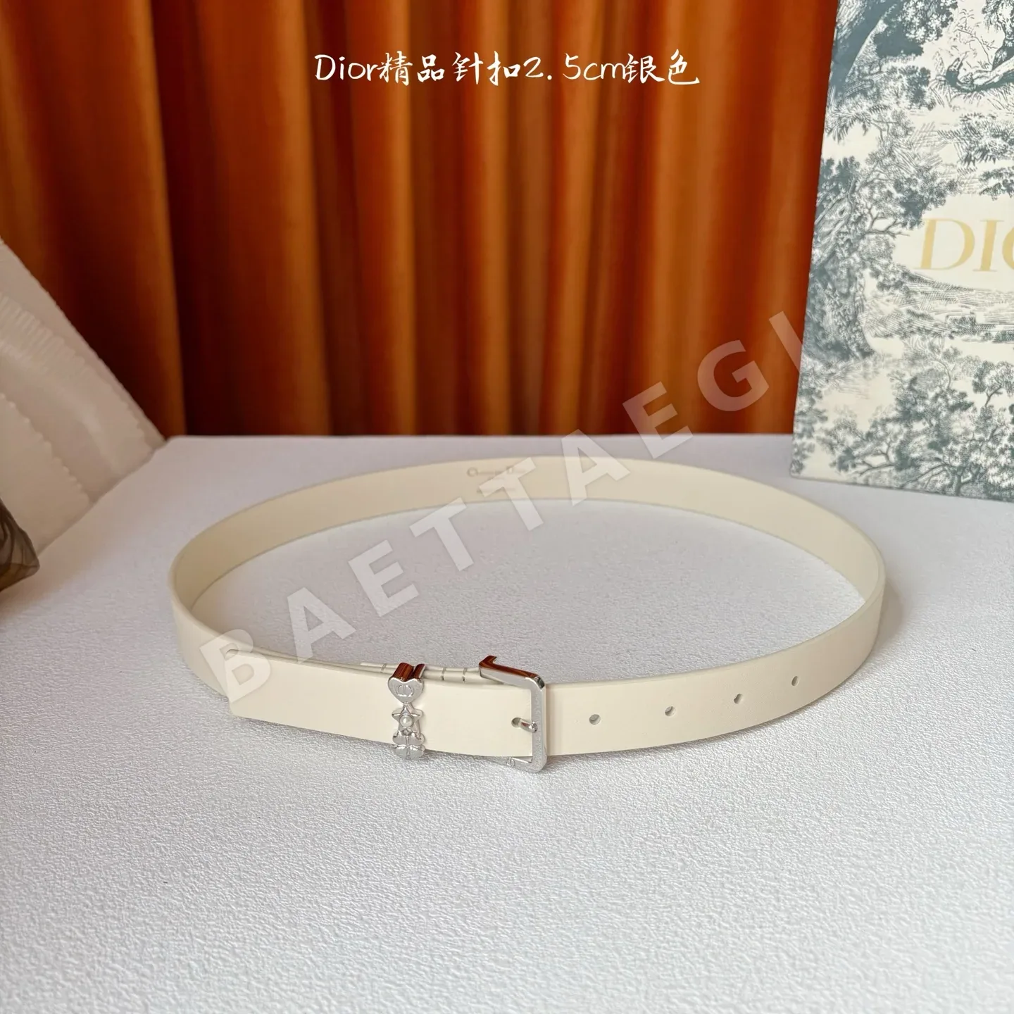 디올 블랙 카프스킨 CD 버클 벨트 상세 이미지 5