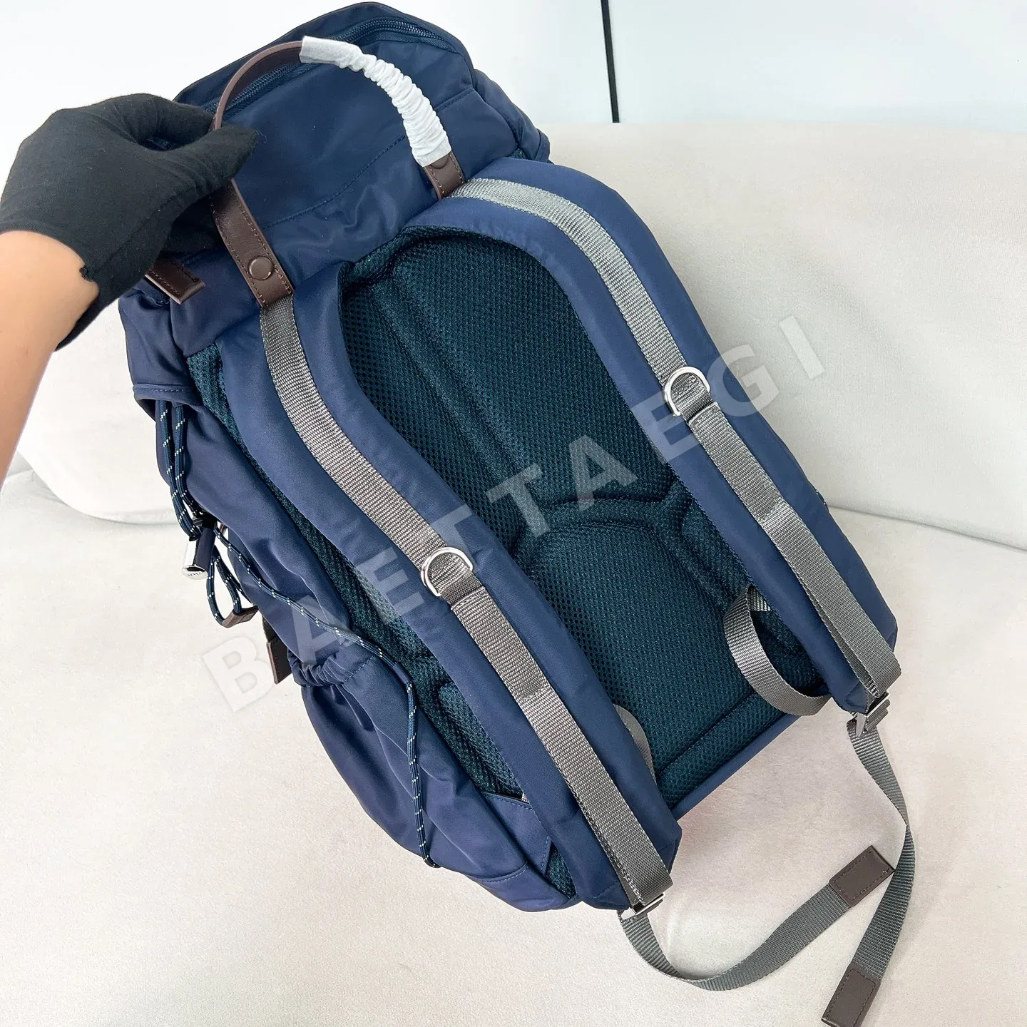 프라다 스피드락 남성 백팩 2VZ123 상세 이미지 4