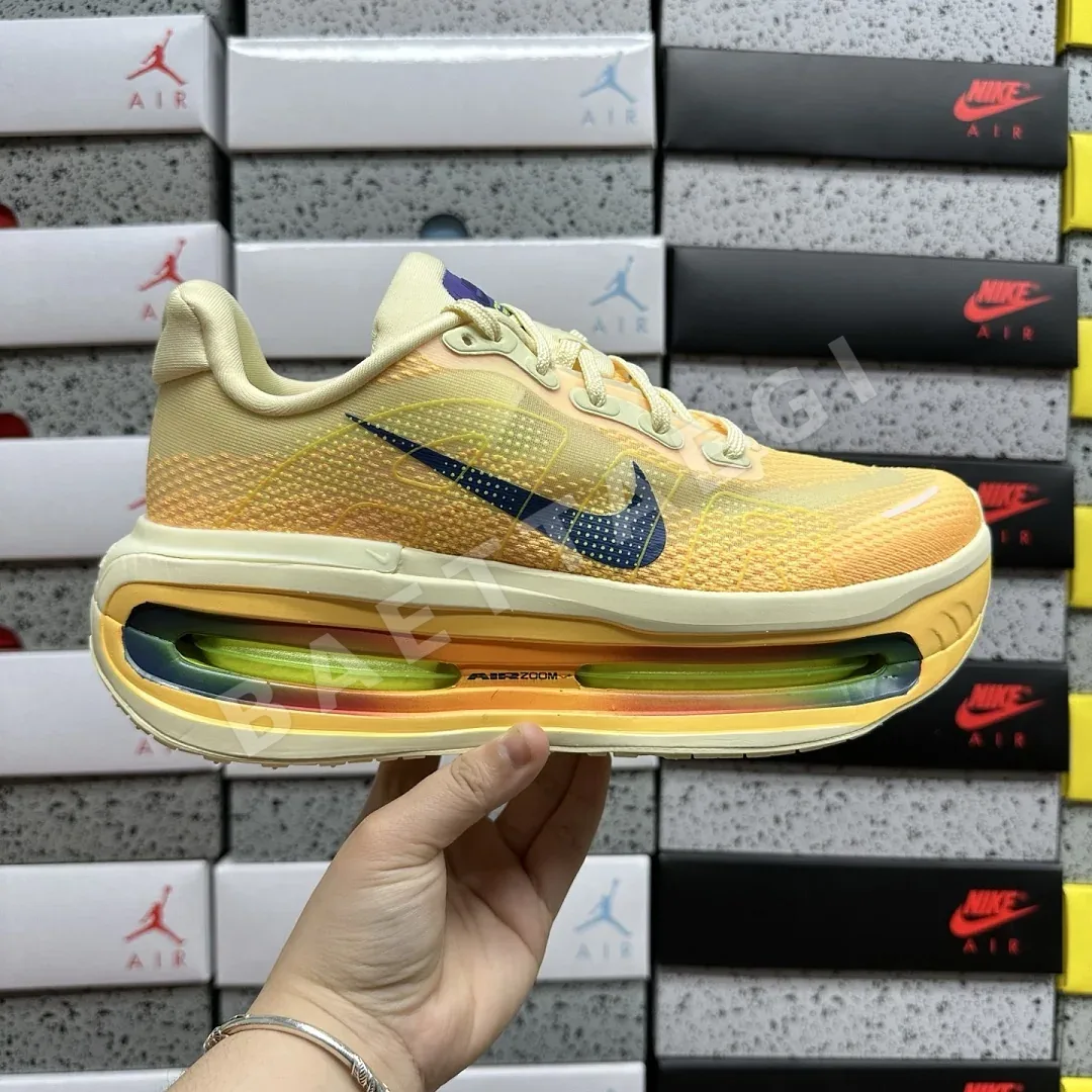 나이키 [M] 보메로 프리미엄 JQ2050-701 201660 Nike Vomero Premium Alabaster 상세 이미지 2
