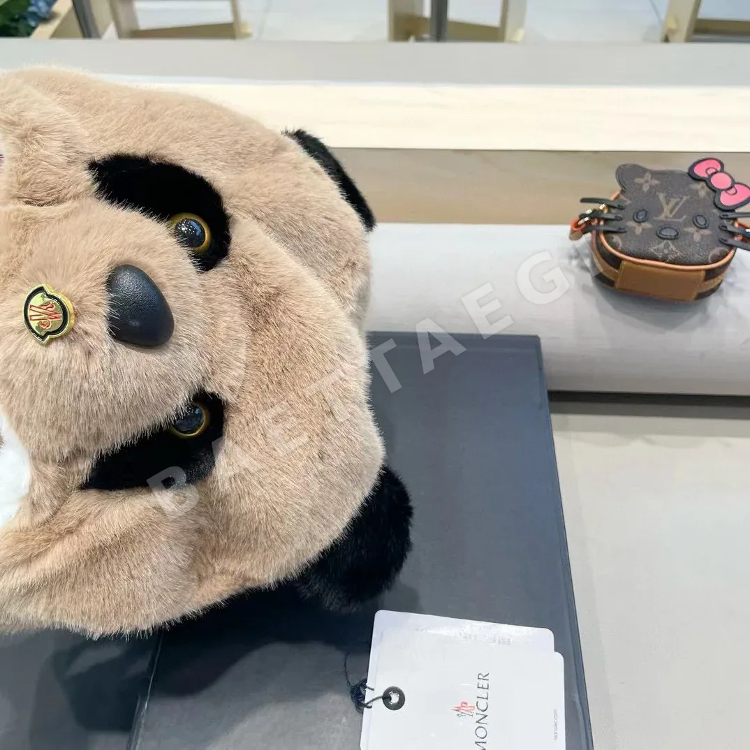 몽클레르 귀마개 방한 모자 상세 이미지 4