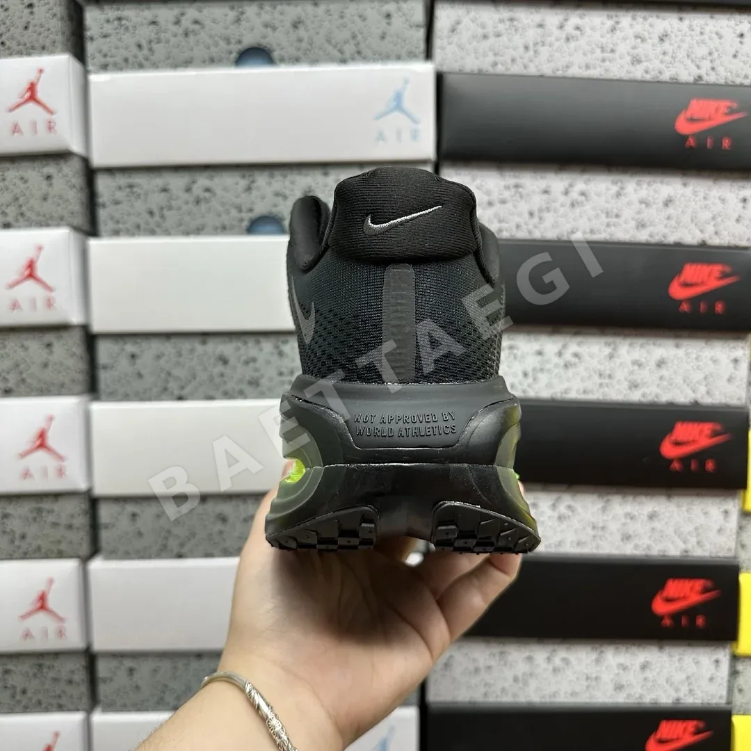 나이키 [M] 보메로 프리미엄 HQ2050-001 201651 Nike Vomero Premium Black Volt 상세 이미지 8