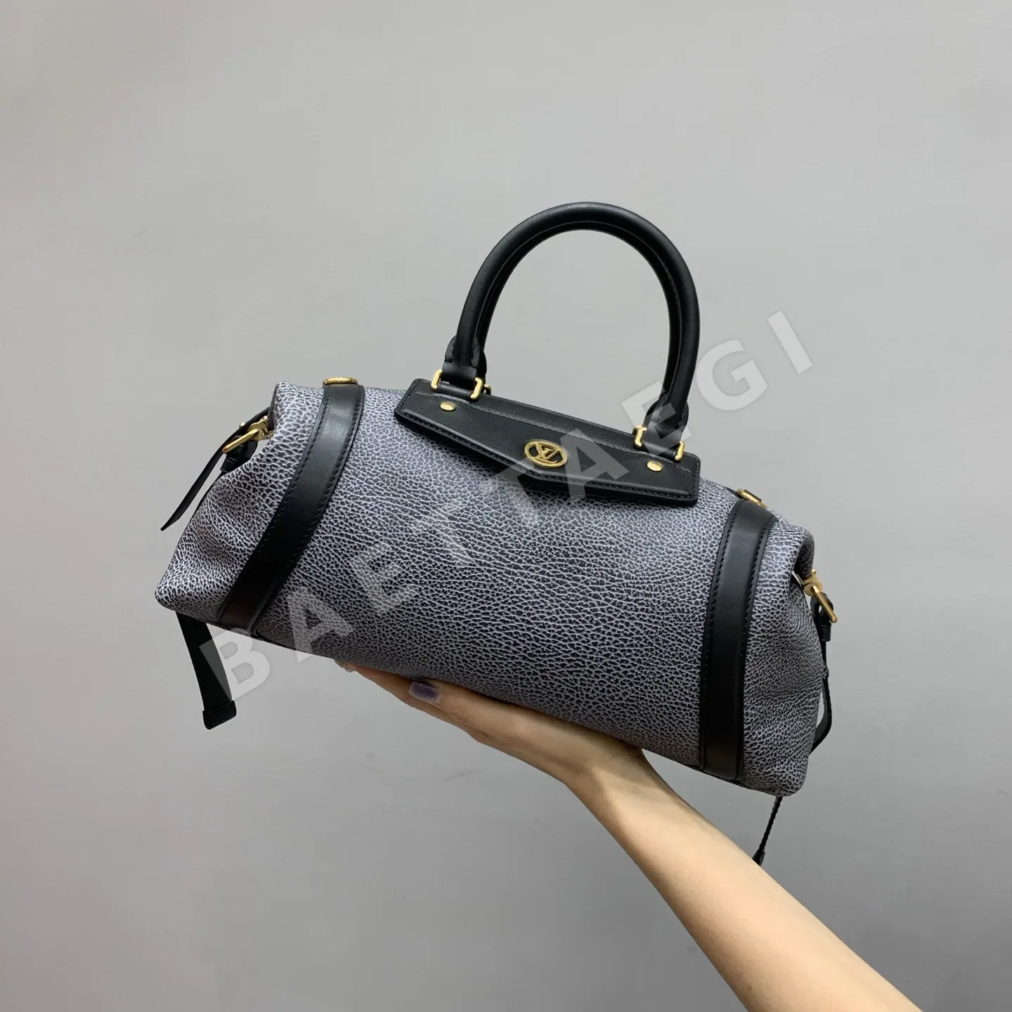 루이비통 미디엄 모터사이클 데님 가방 M14702