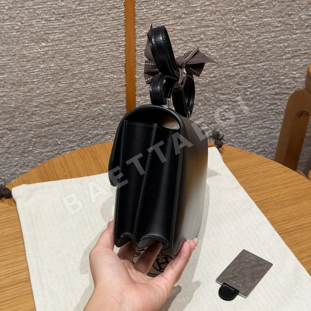 에르메스 콘스탄스 가죽 가방 상세 이미지 4