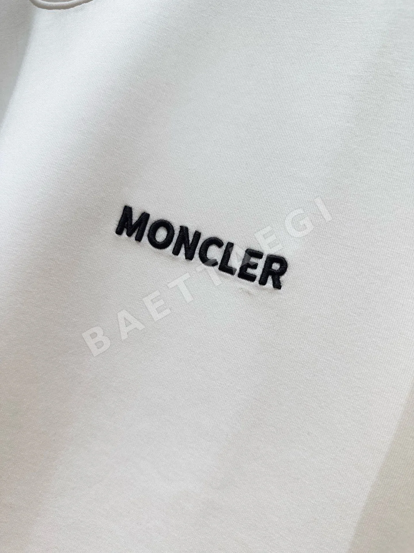몽클레르 남성 크루넥 반팔 티셔츠 상세 이미지 7