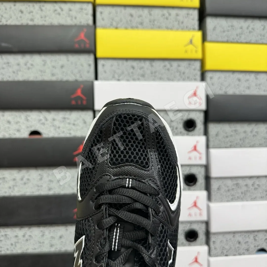 뉴발란스 [WZ] 530v2 MR530SD 202042 New Balance 530v2 Black White 상세 이미지 7