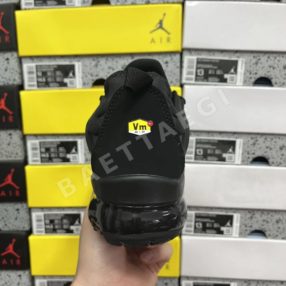 나이키 [OT] 에어 베이퍼맥스 플러스 블랙 골드 924453-009 201583 Nike Air VaporMax Plus 상세 이미지 2