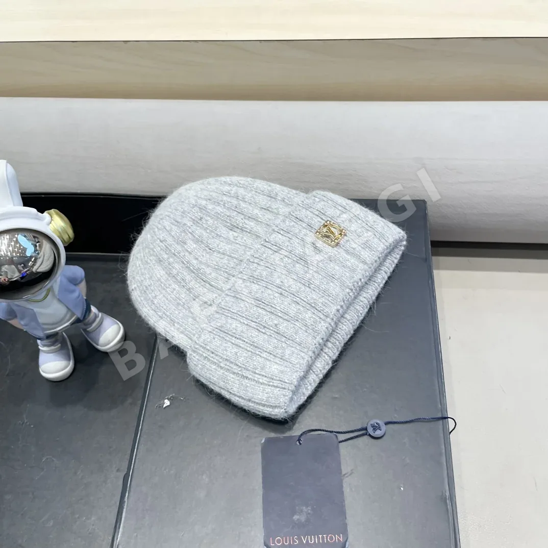 루이비통 울 플리스 안감 니트 헤어밴드 모자 상세 이미지 3