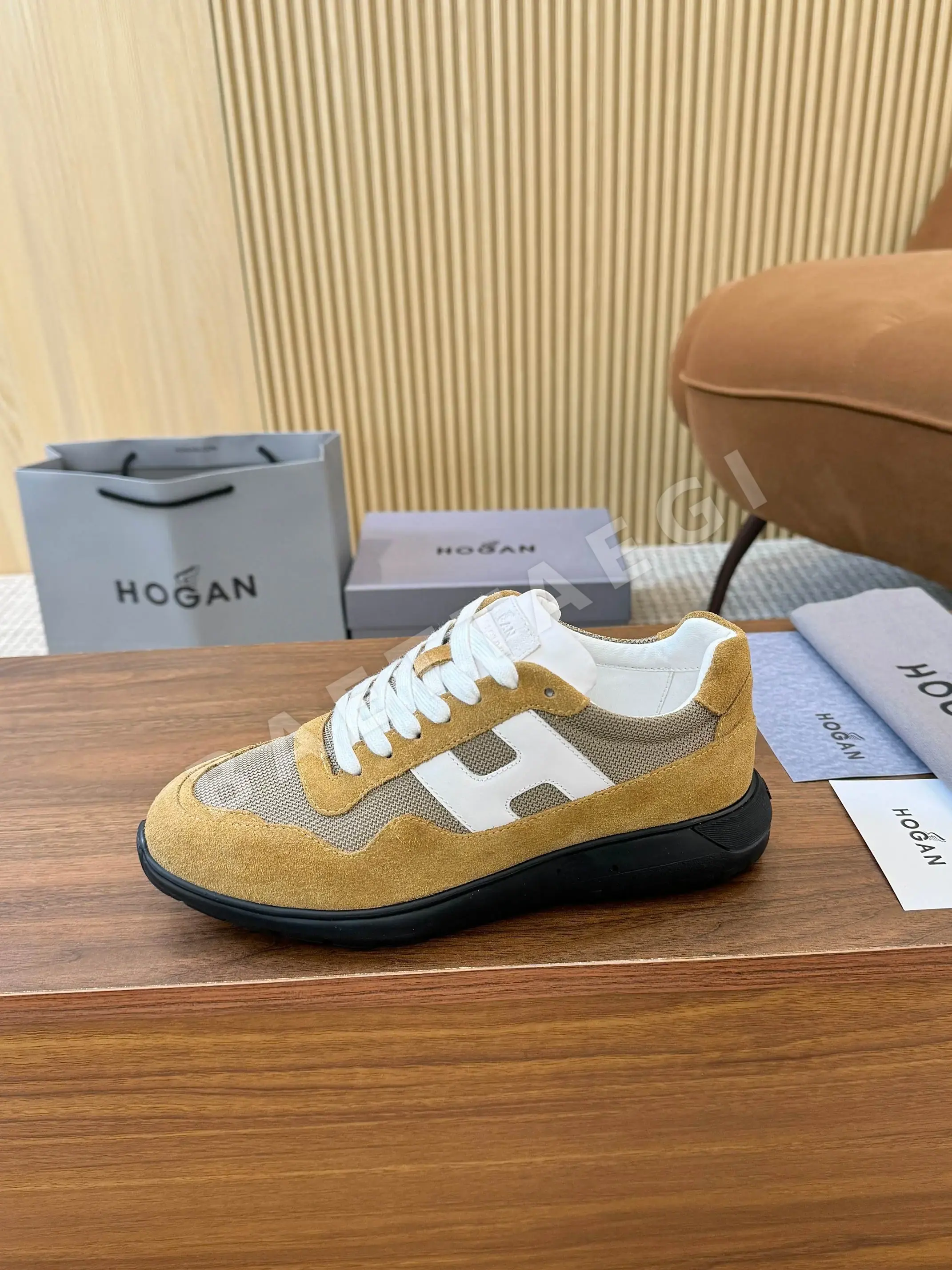 호간 로우컷 레이스업 캐주얼 스니커즈 74632