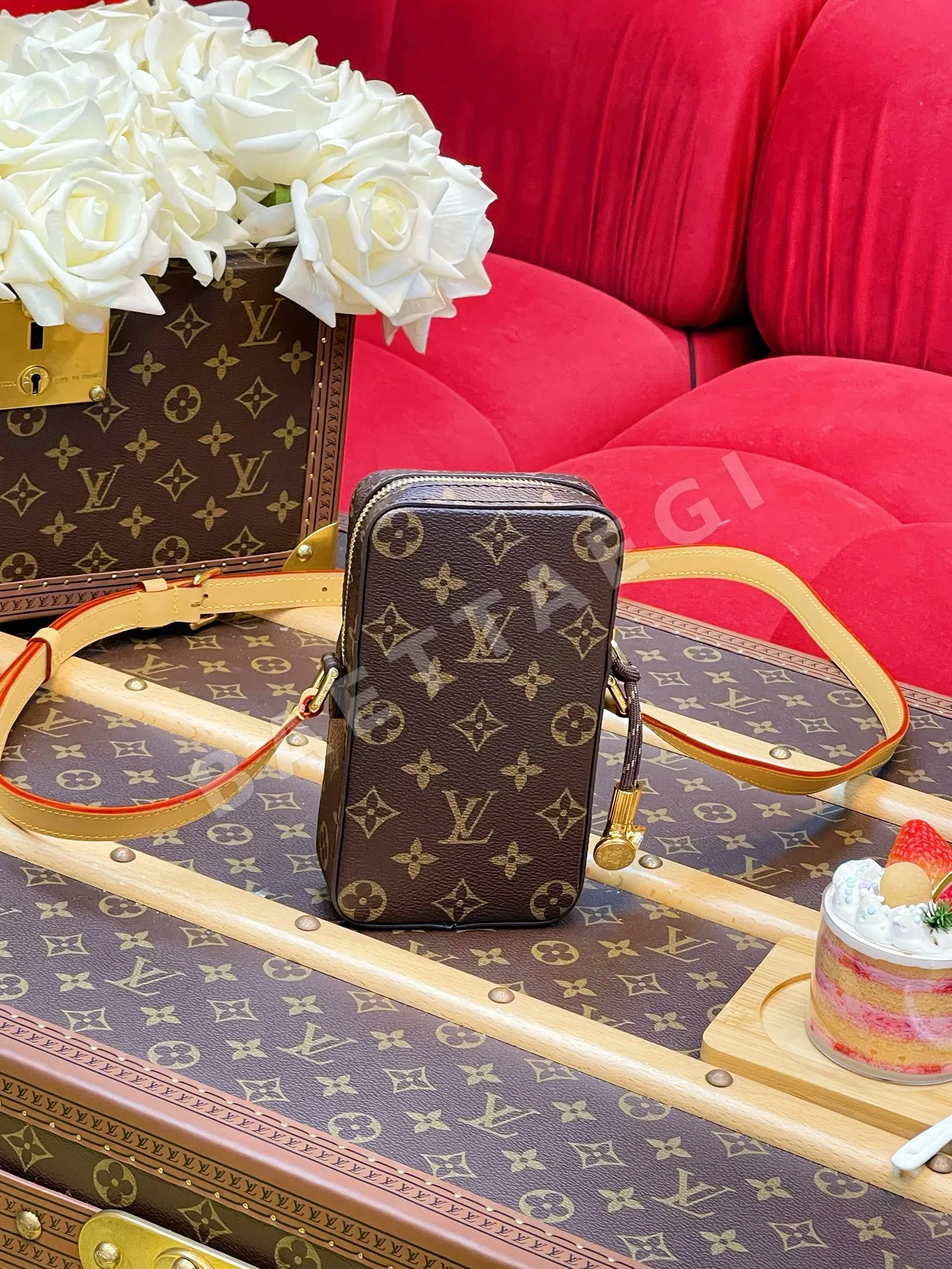 루이비통 뮤직 플레이바 모노그램 캔버스 가방 M14063 상세 이미지 3