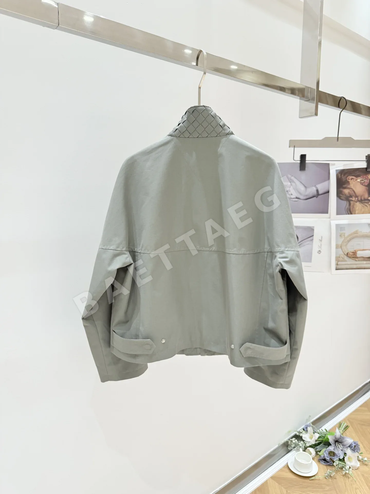 보테가베네타 라펠 컬러 램스킨 여성 자켓 상세 이미지 8