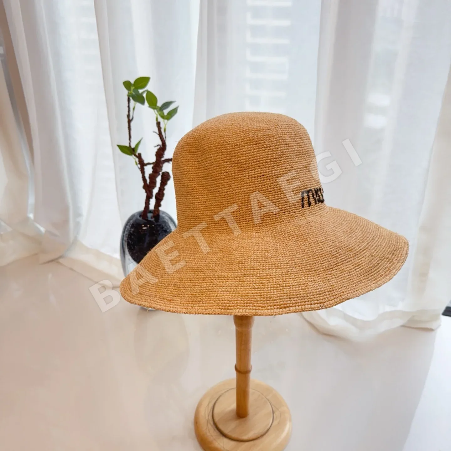 미우미우 모자 80847 Miu Miu Cap 상세 이미지 2