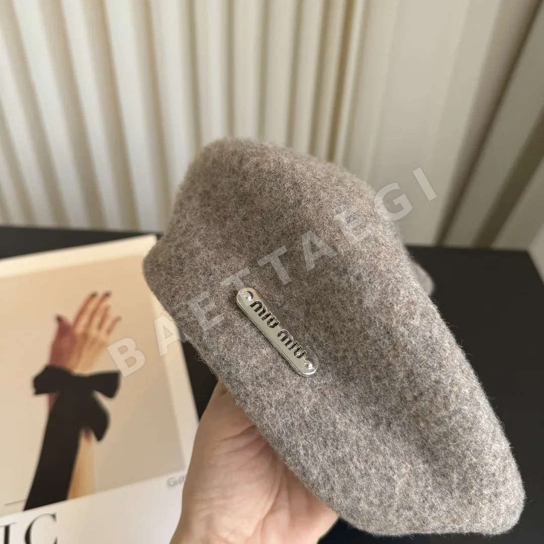 미우미우 모자 185843 Miu Miu Cap 상세 이미지 7