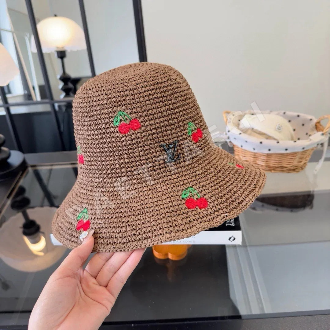 루이비통 접이식 수제 밀짚 모자 186108