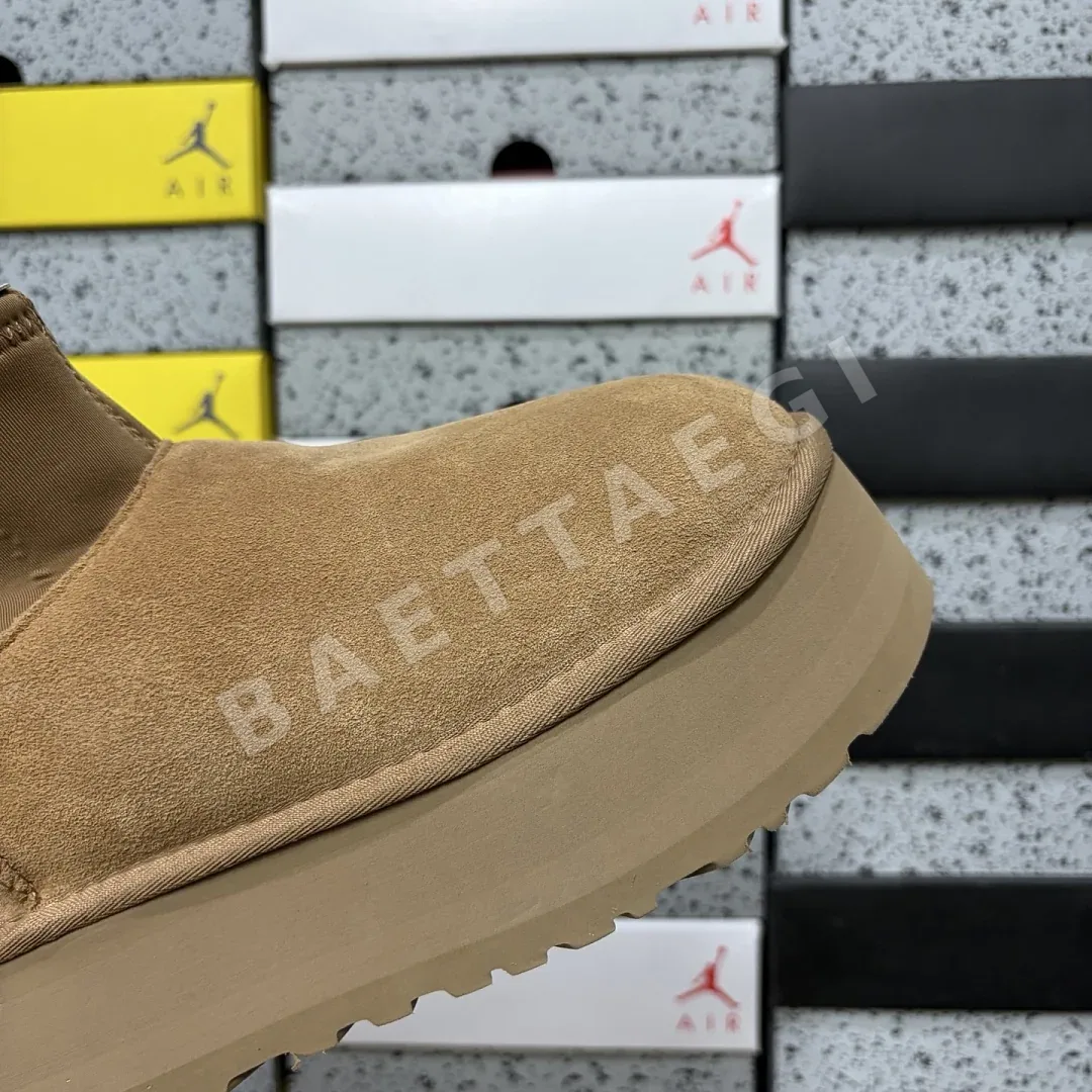 어그 [TOP] 브라운 208883 UGG Classic Mini Dipper Boot -8170 상세 이미지 5