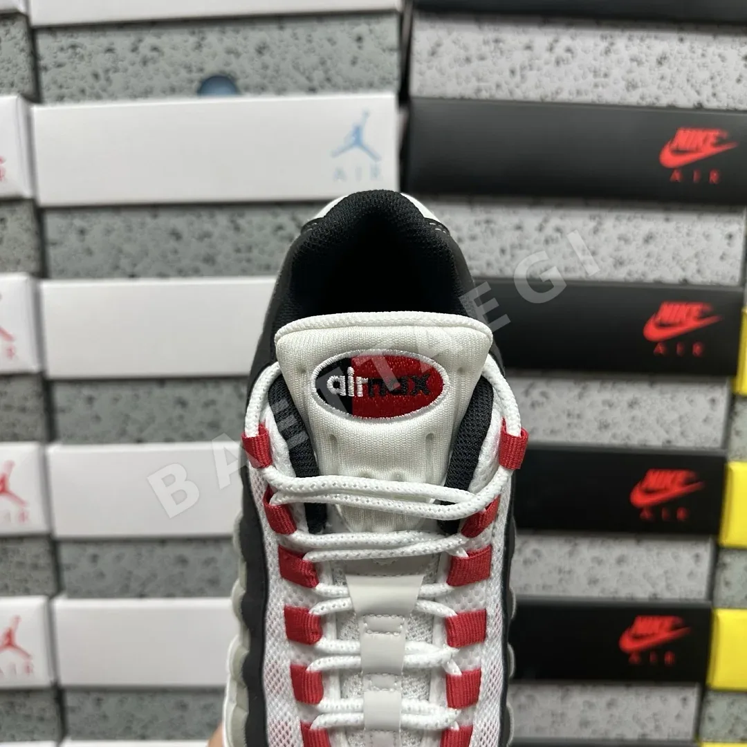 나이키 [KZ2.0] 에어 맥스 95 OG IB7862-100 201720 Nike Air Max 95 OG Big Bubble Comet 상세 이미지 6